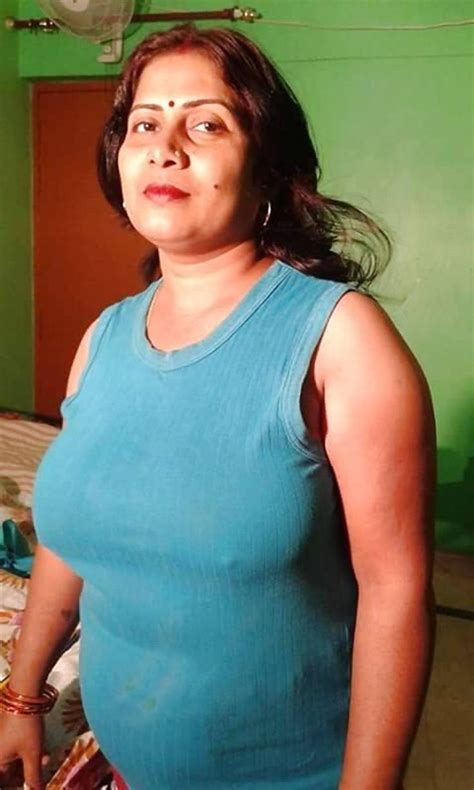 desi aunty bra photos|desi